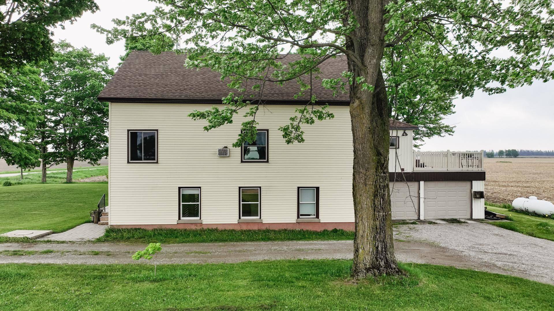 Huron East, ON N0K 1W0,42403 Bridge RD
