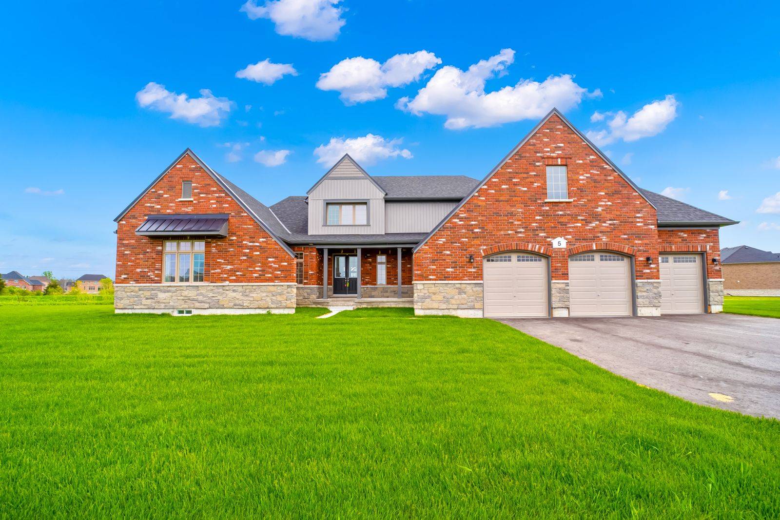 5 Skyvue CRES, Quinte West, ON K0K 1L0