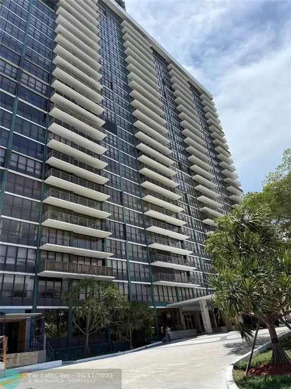 Miami, FL 33138,780 NE 69th St #1806