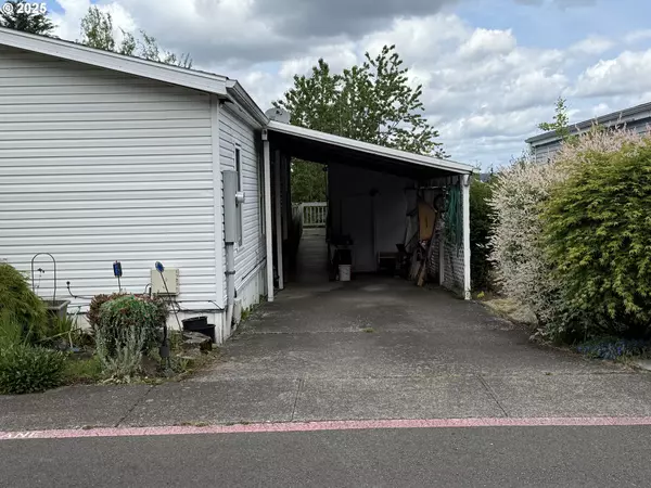 Troutdale, OR 97060,673 SW CRESTVIEW WAY