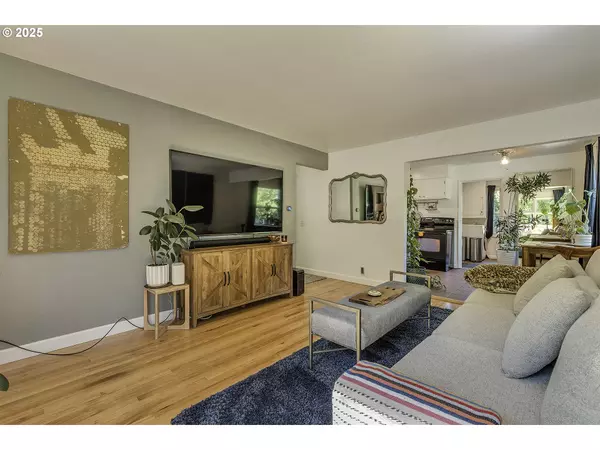 Portland, OR 97203,9415 N GENEVA AVE