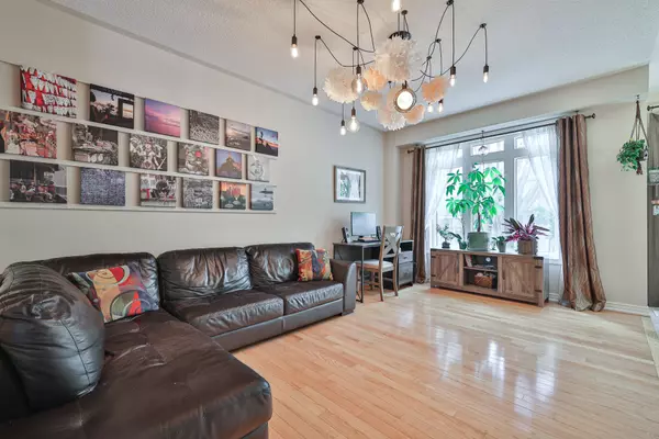 Vaughan, ON L4J 9J3,76 Degas DR