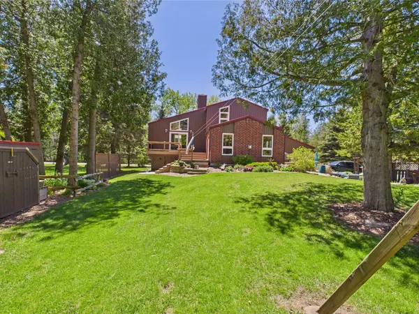 Kincardine, ON N2Z 2X6,40 Eastwood CRES