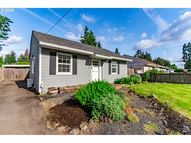 3305 YEOMAN AVE, Vancouver, WA 98660