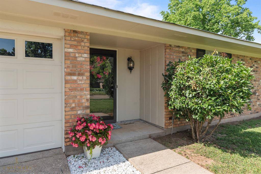 Shreveport, LA 71115,176 India Drive