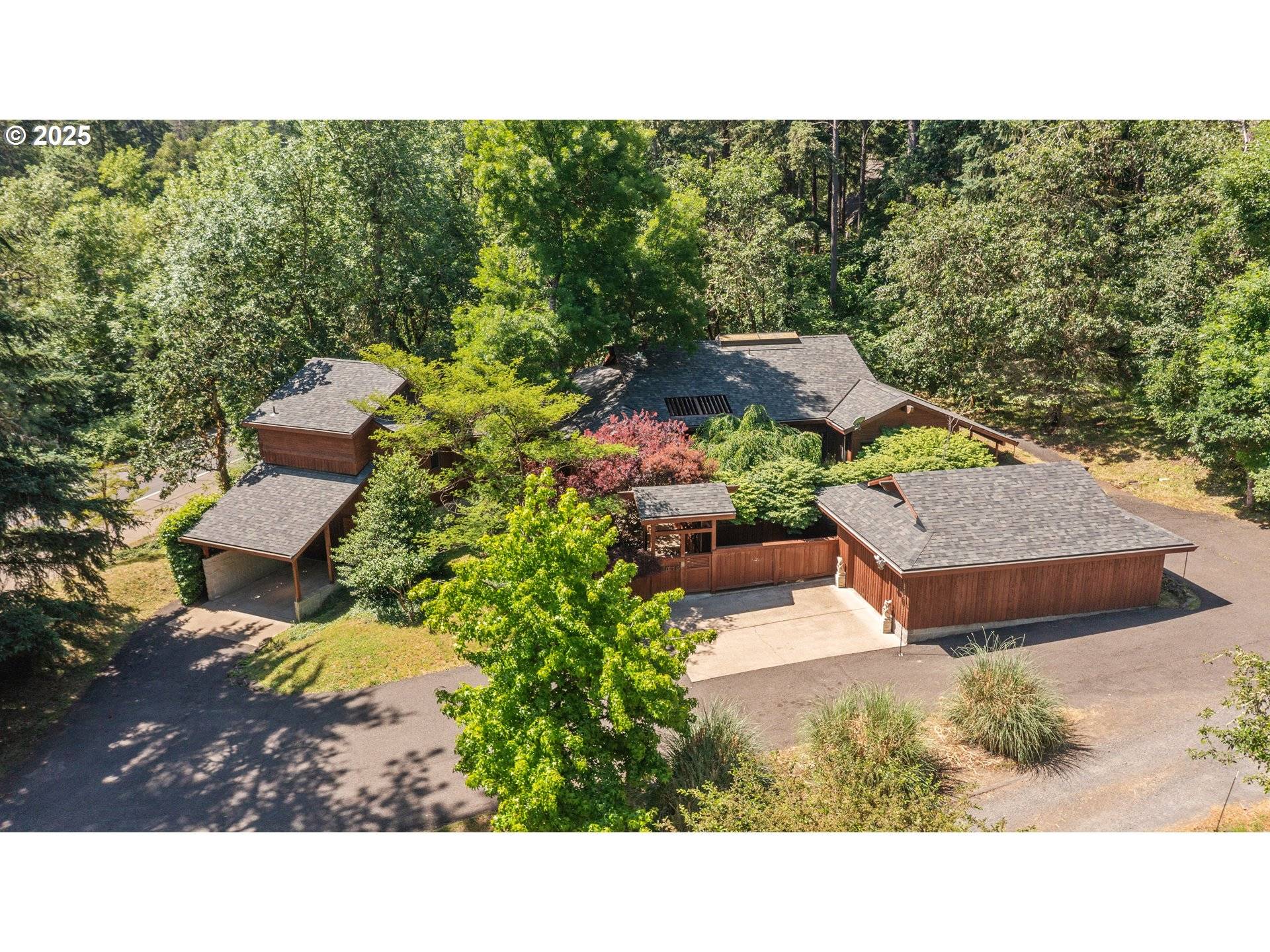 Eugene, OR 97405,5070 FOX HOLLOW RD