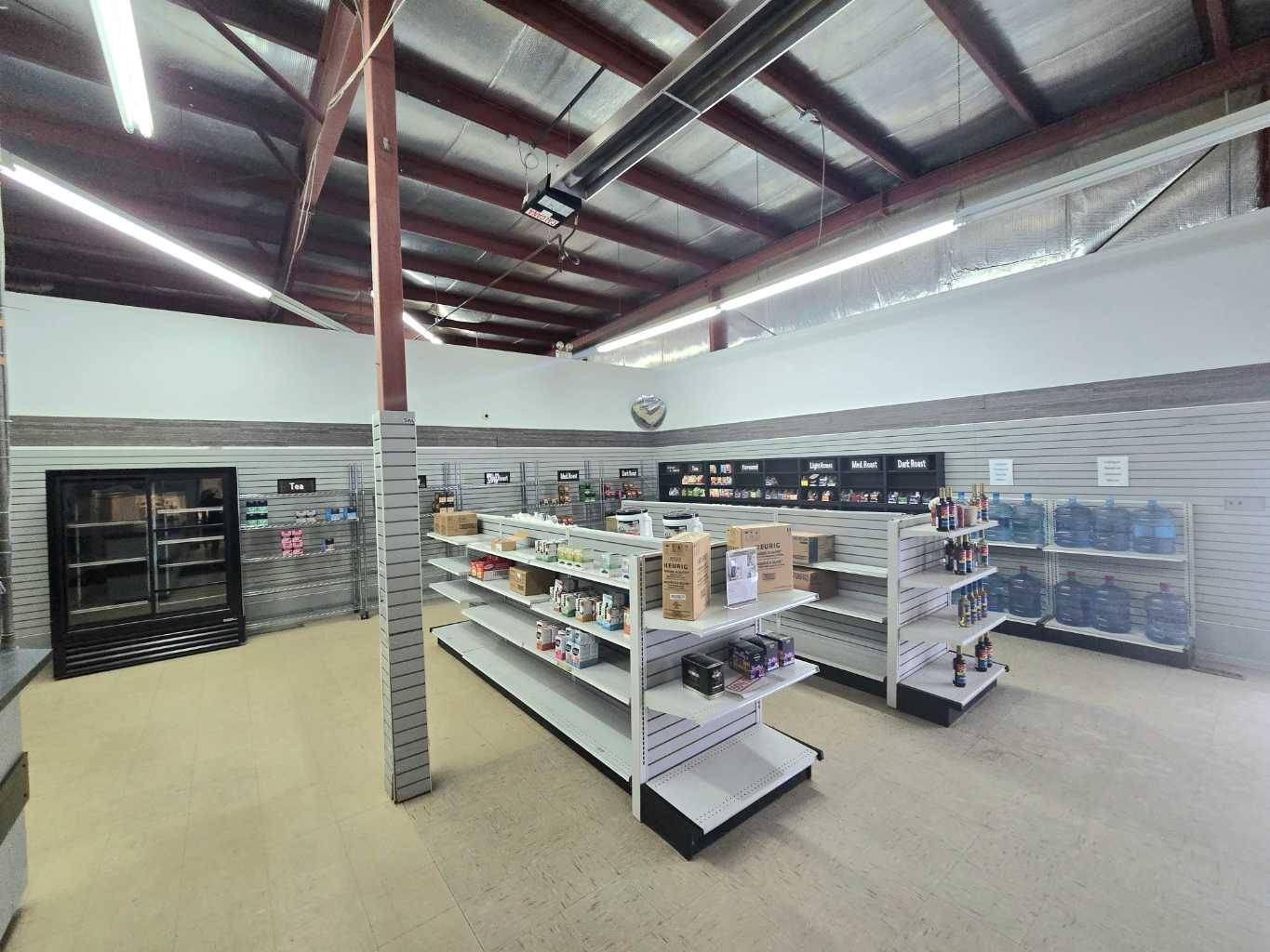 Whitecourt, AB T7S 0A2,3807 38 AVE