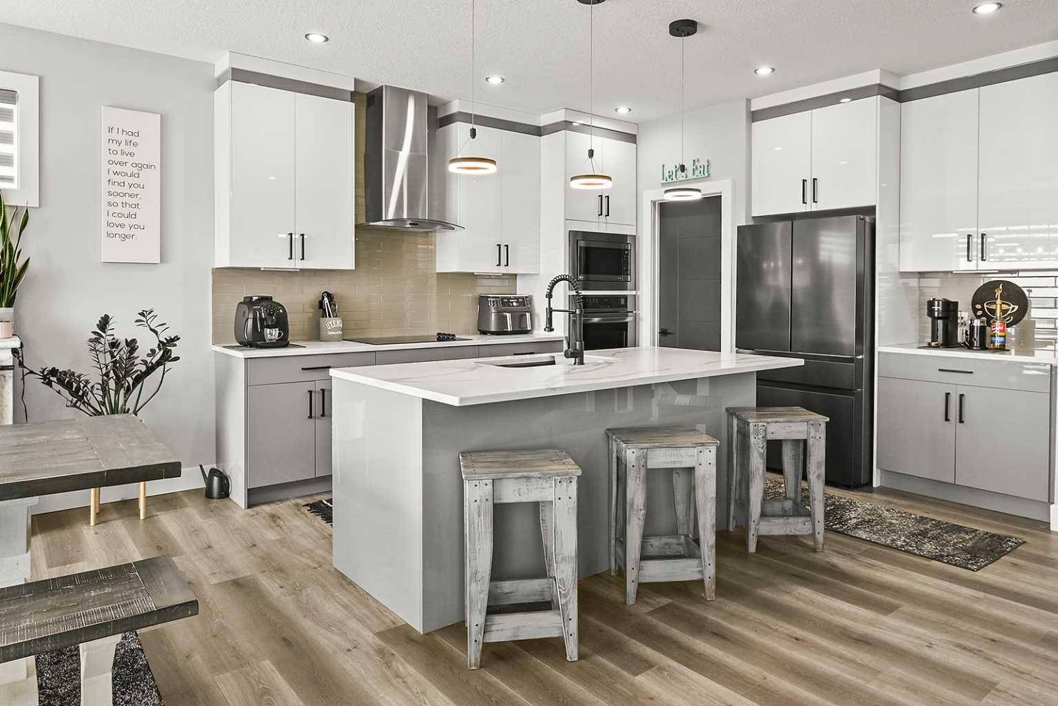 Sylvan Lake, AB T4S 0T3,4175 Ryders Ridge BLVD
