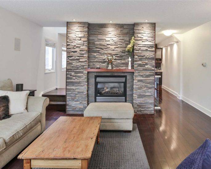 Toronto C01, ON M6J 1A9,628 Adelaide ST W