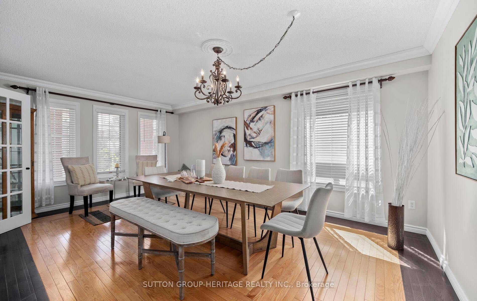 Whitby, ON L1R 1X1,101 Parnell CRES