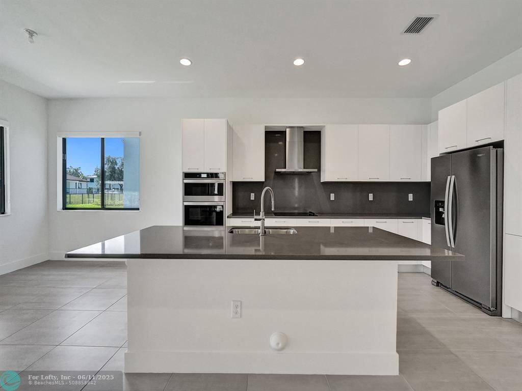 Cooper City, FL 33328,5736 SW 104th Terrace