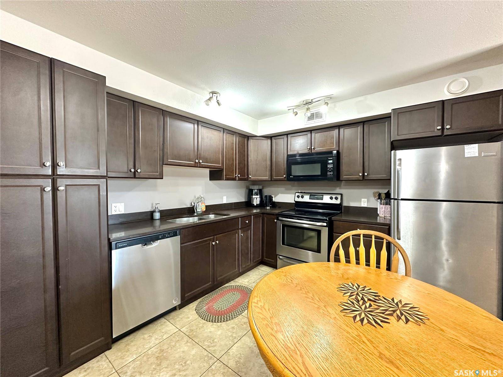North Battleford, SK S9A 3T5,2322 Kildeer DRIVE #104
