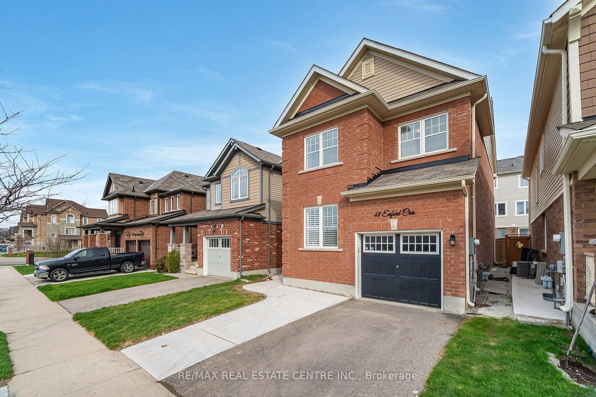 Brampton, ON L7A 4C7,48 Enford CRES