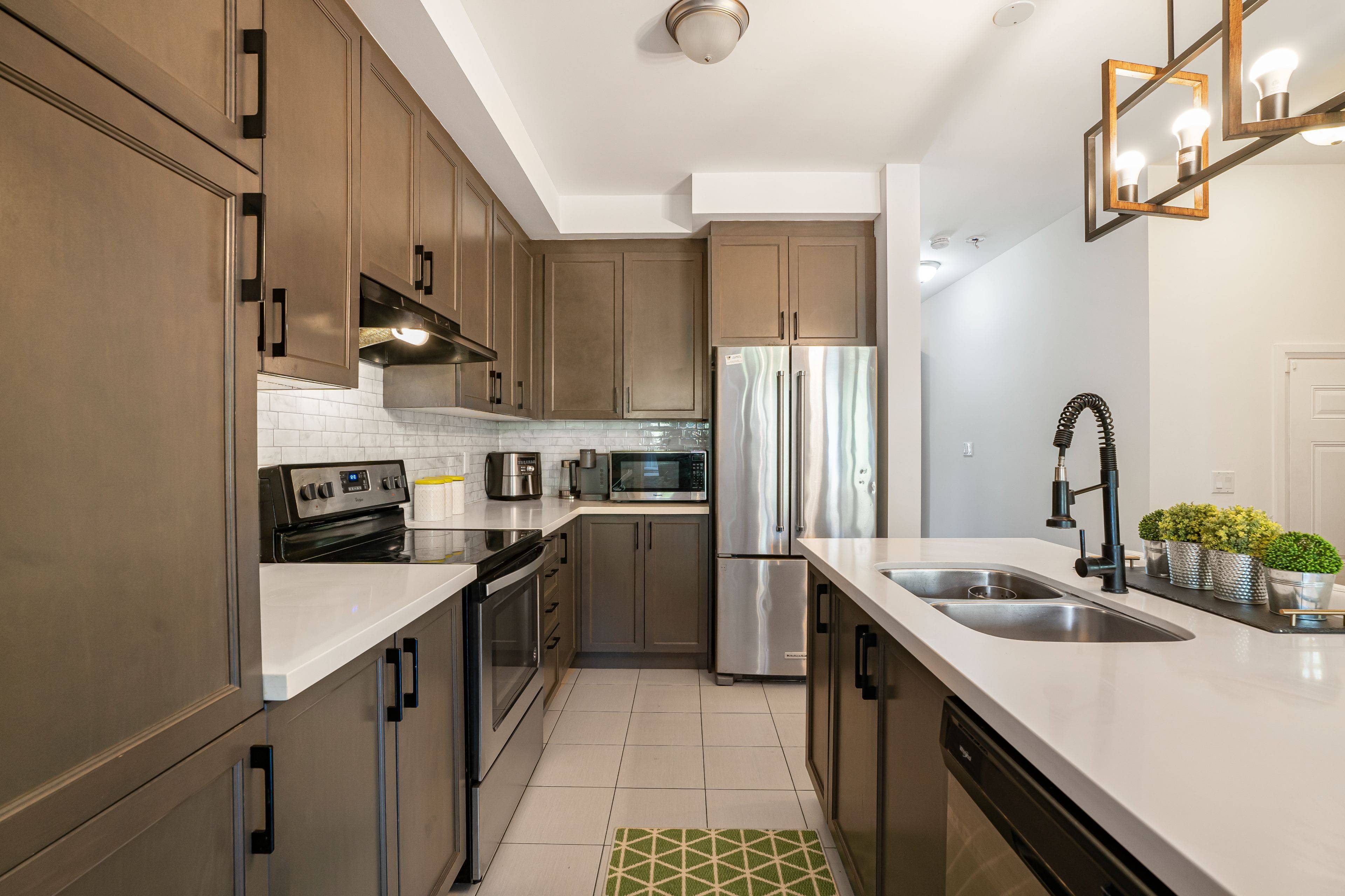Brampton, ON L6Y 6G8,11 Oliana WAY