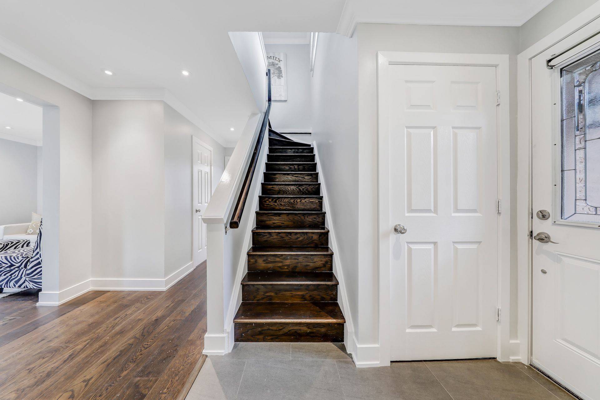 Burlington, ON L7M 2P2,2139 HUNT CRES