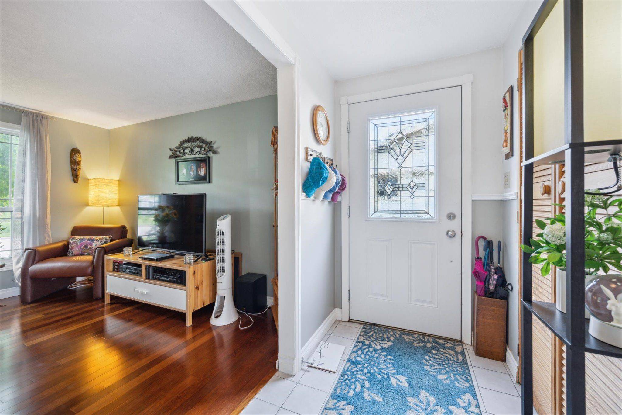 Waterloo, ON N2V 1H7,148 NORTHLAKE DR #A