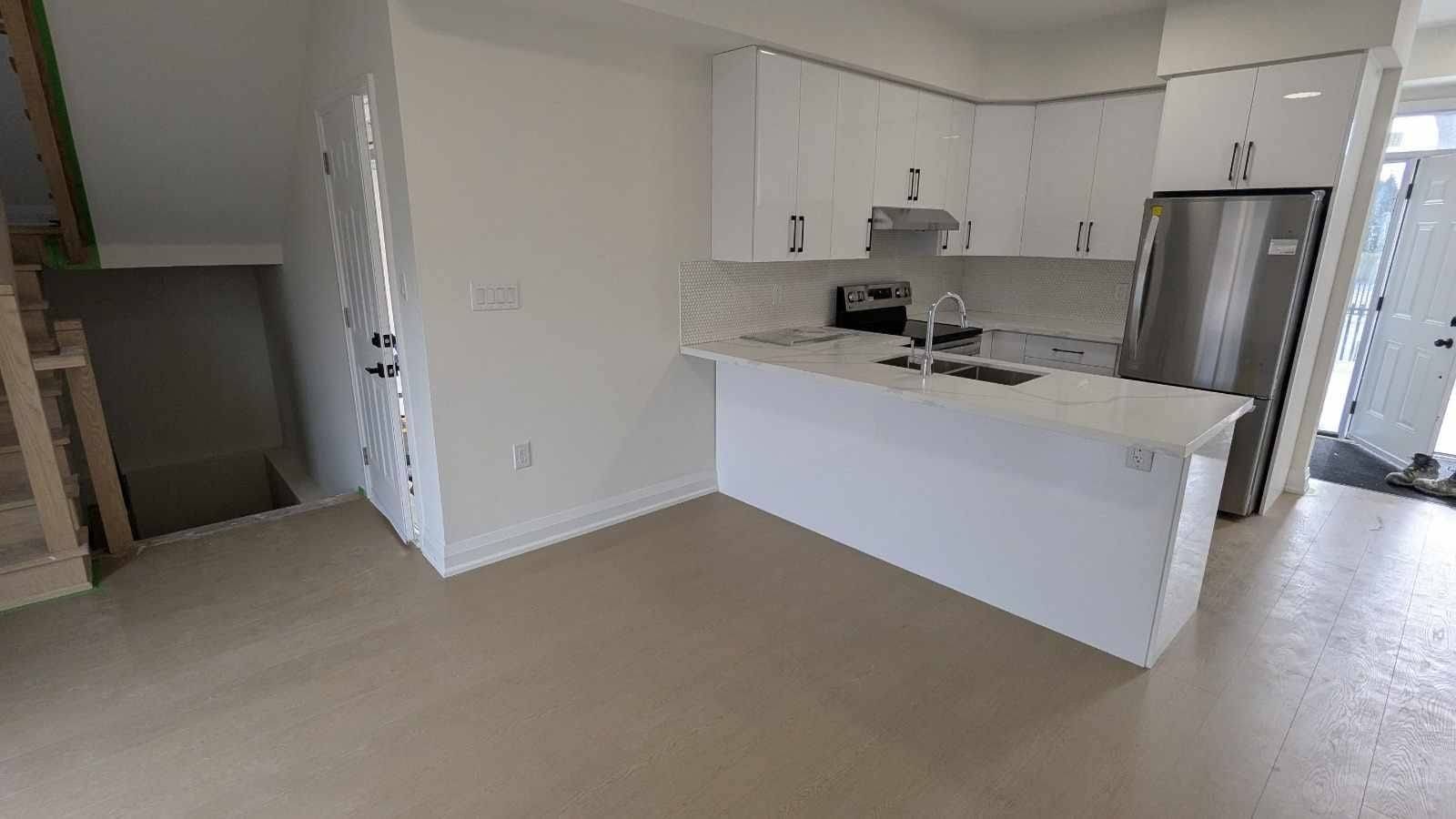 St. Catharines, ON L2S 2X3,1076 Vansickle RD #10