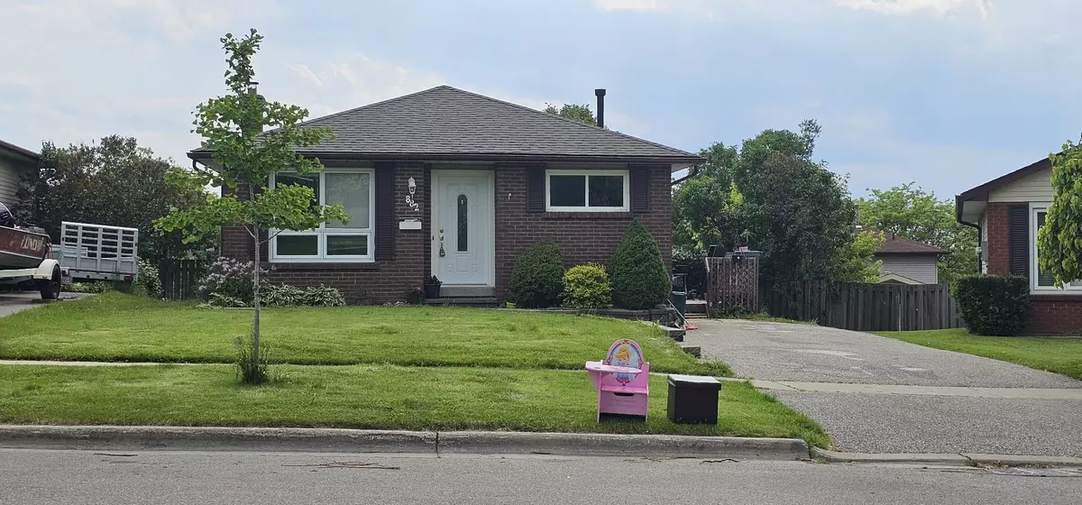 Oshawa, ON L1H 7Z6,882 Southdown DR