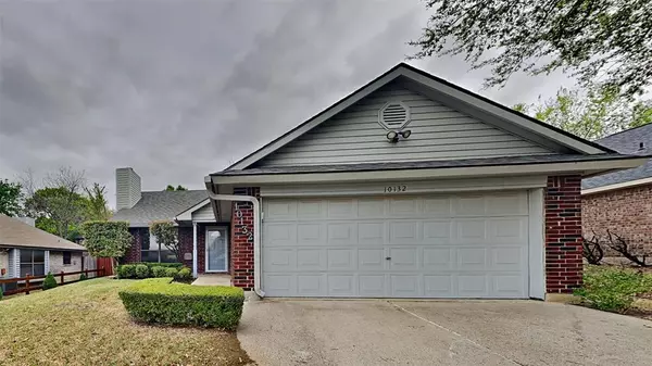 10132 Pack Saddle Trail,  Fort Worth,  TX 76108