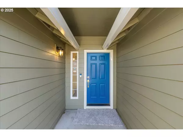 Dayton, OR 97114,108 NORRIS CT