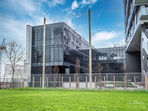 Toronto C01, ON M6H 4A1,142 St.Helens AVE #Office 7
