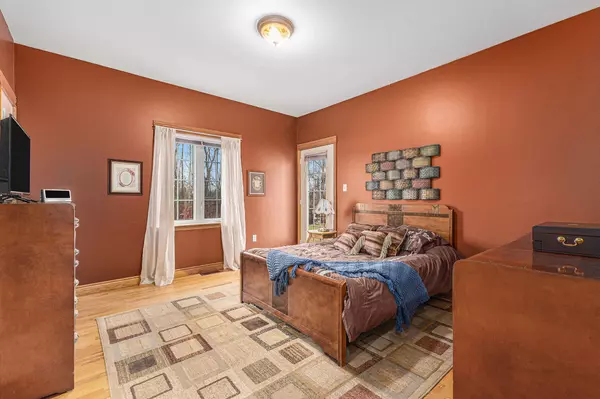 Edwardsburgh/cardinal, ON K0E 1X0,3560/3562 Weir RD