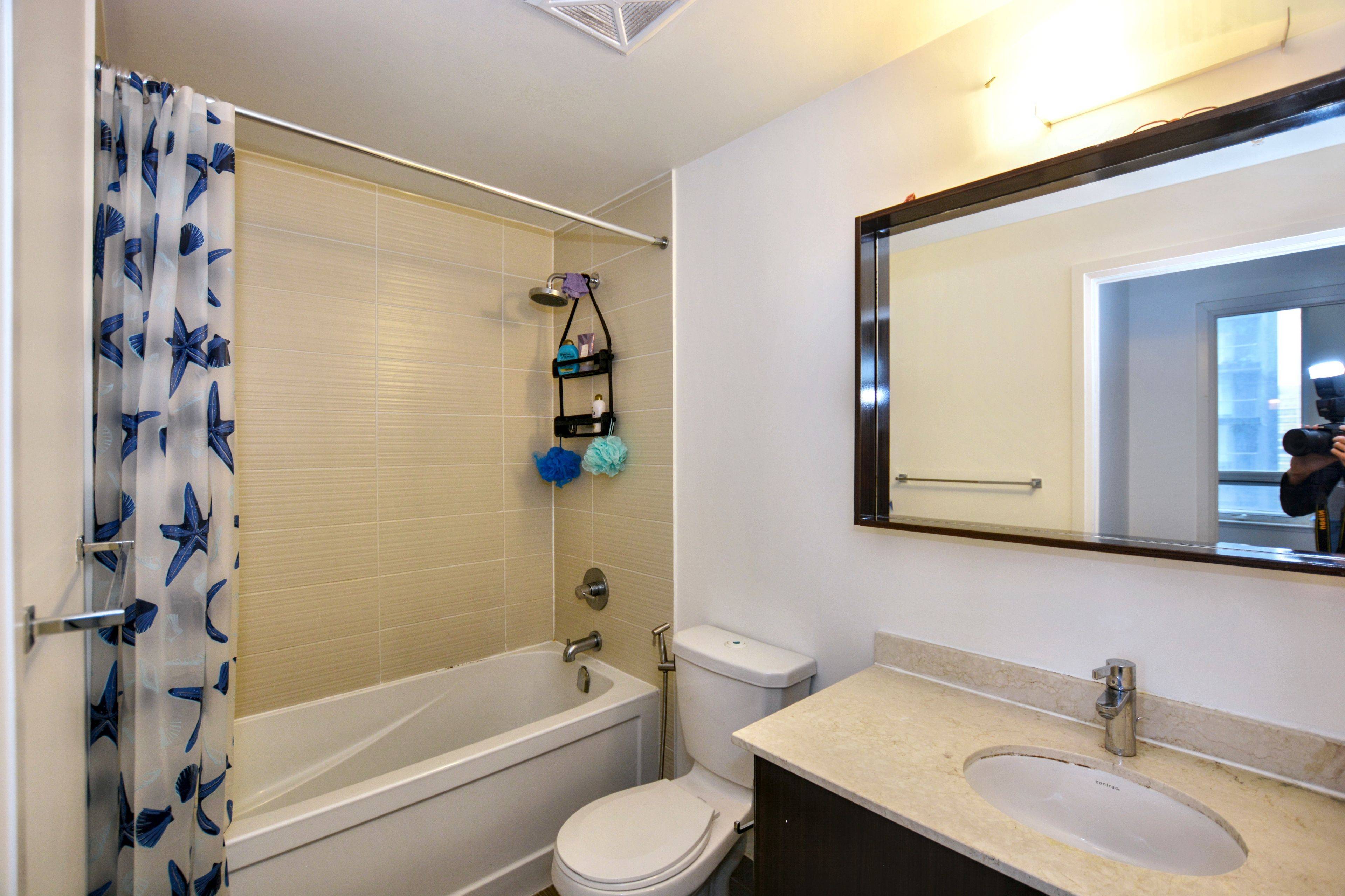 Vaughan, ON L4J 0H9,85 North Park RD #908