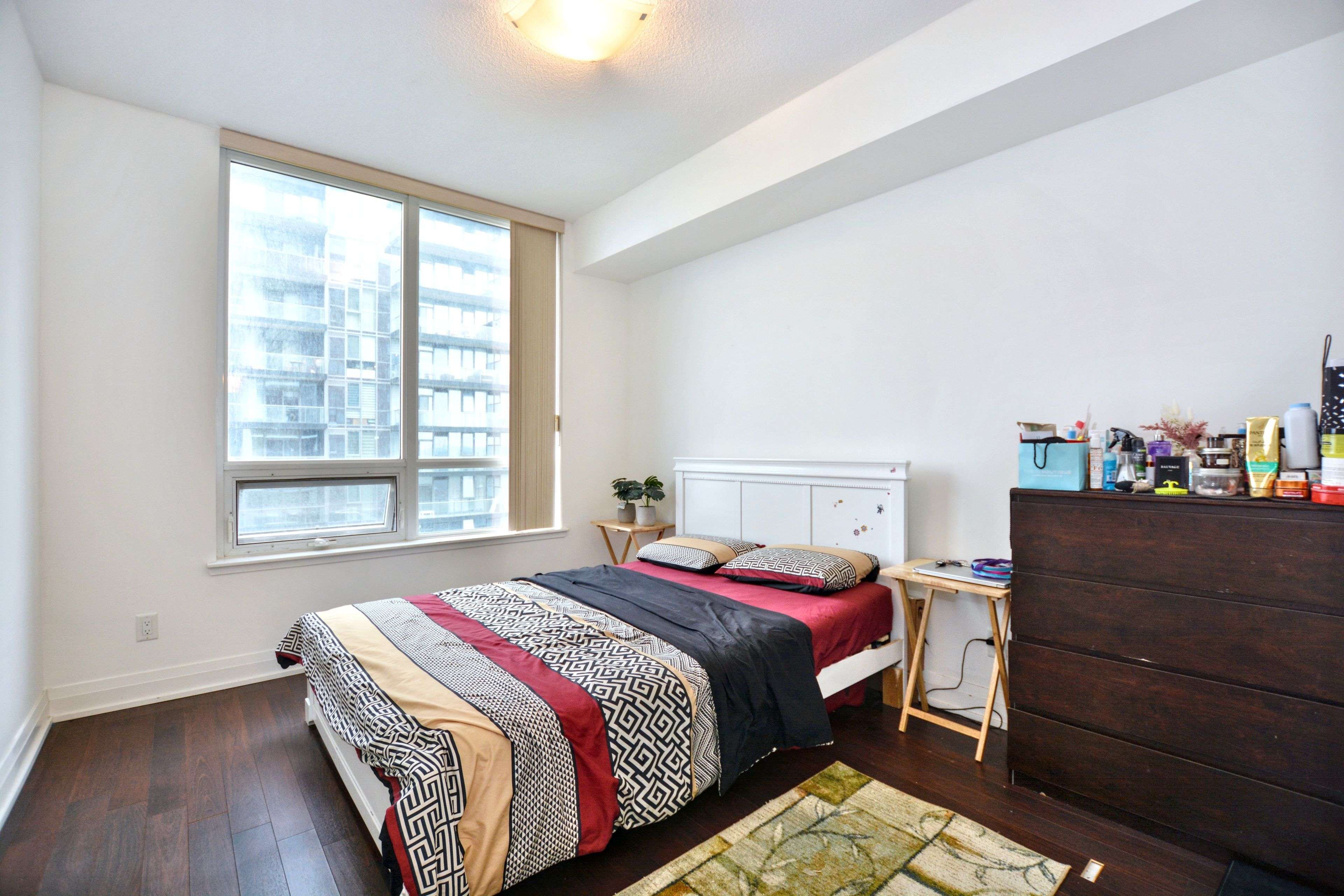 Vaughan, ON L4J 0H9,85 North Park RD #908