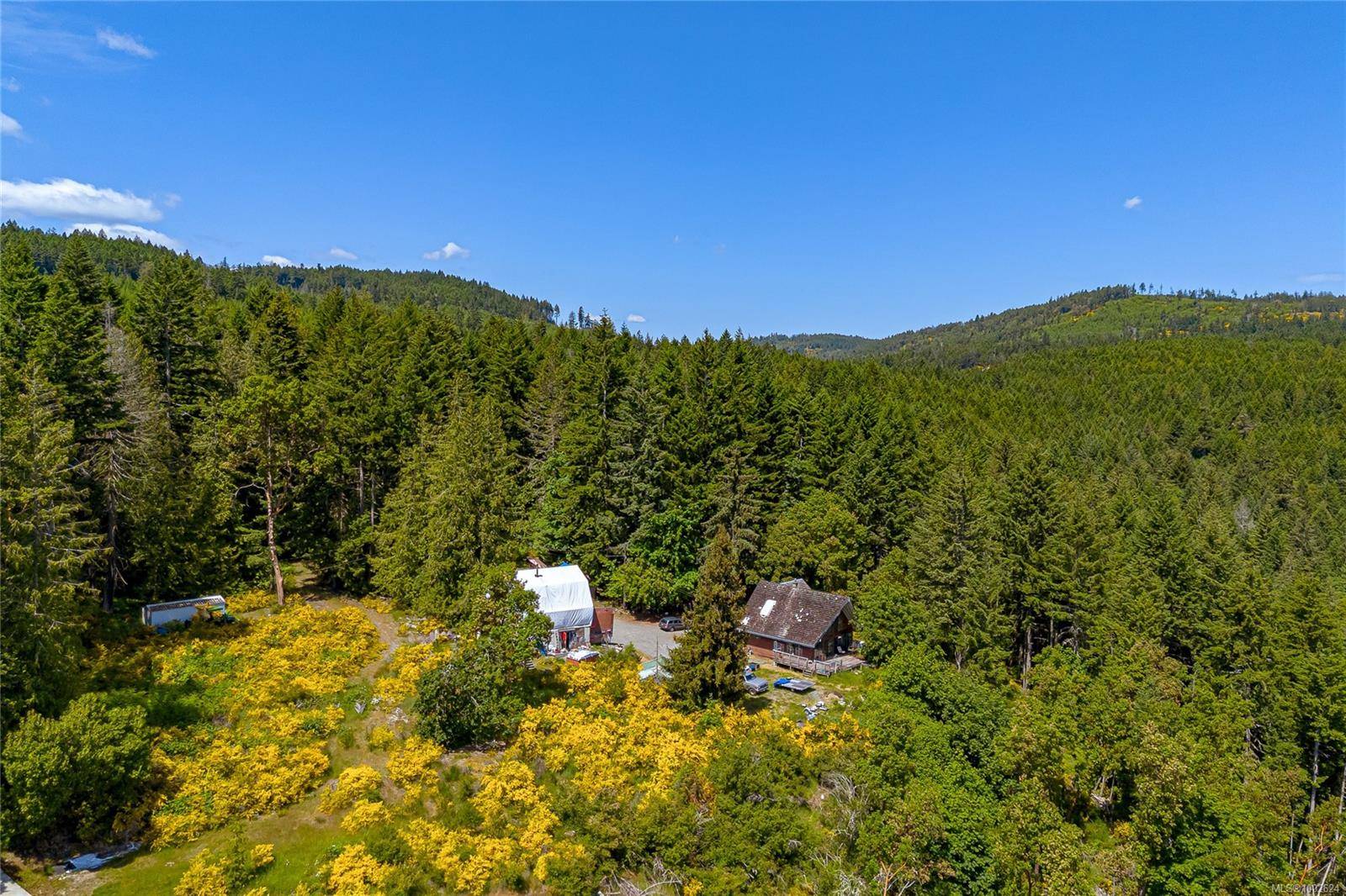 Malahat, BC V0R 2L0,367 McCurdy Dr