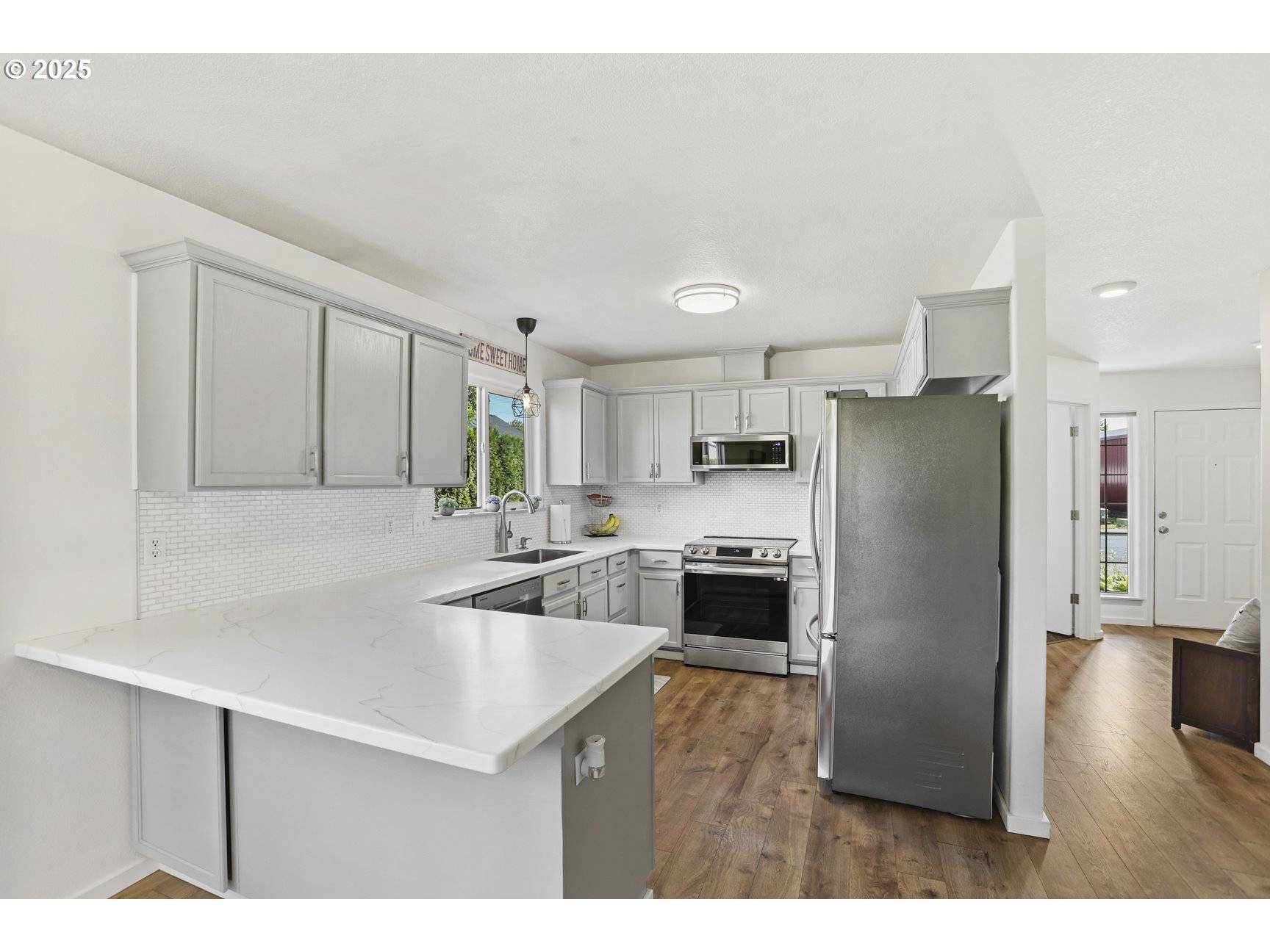 Scappoose, OR 97056,34361 NE RAENNA LN