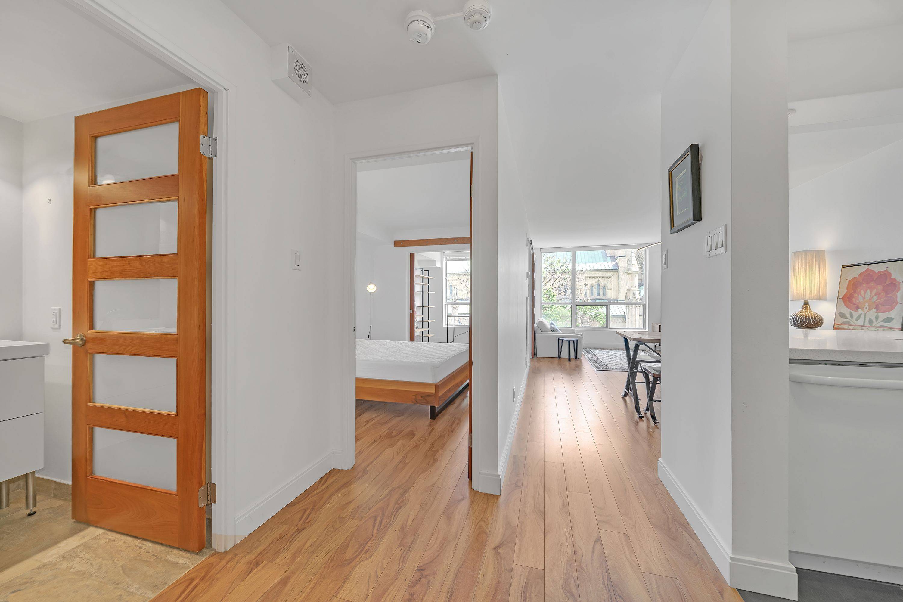 92 King ST #17, Toronto C08, ON M5C 2V8