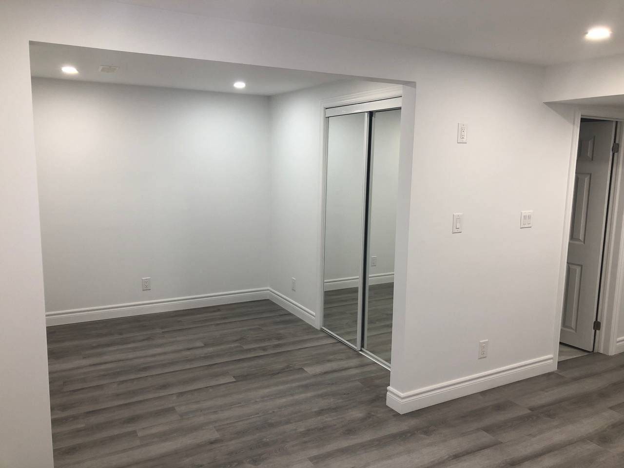 Innisfil, ON L9S 4Y3,1430 Forest ST