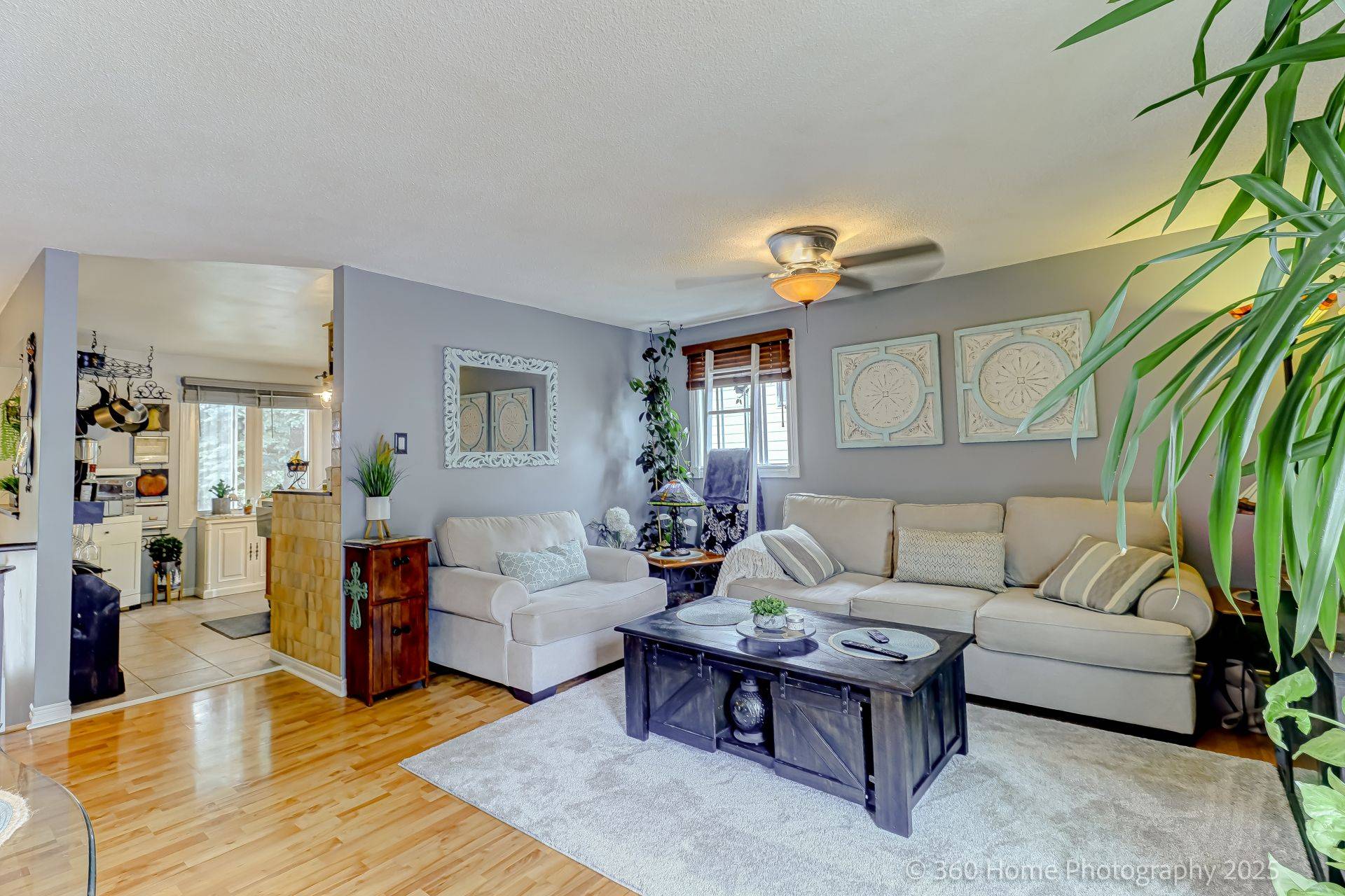 Barrie, ON L4N 6B8,90 Shakespeare CRES