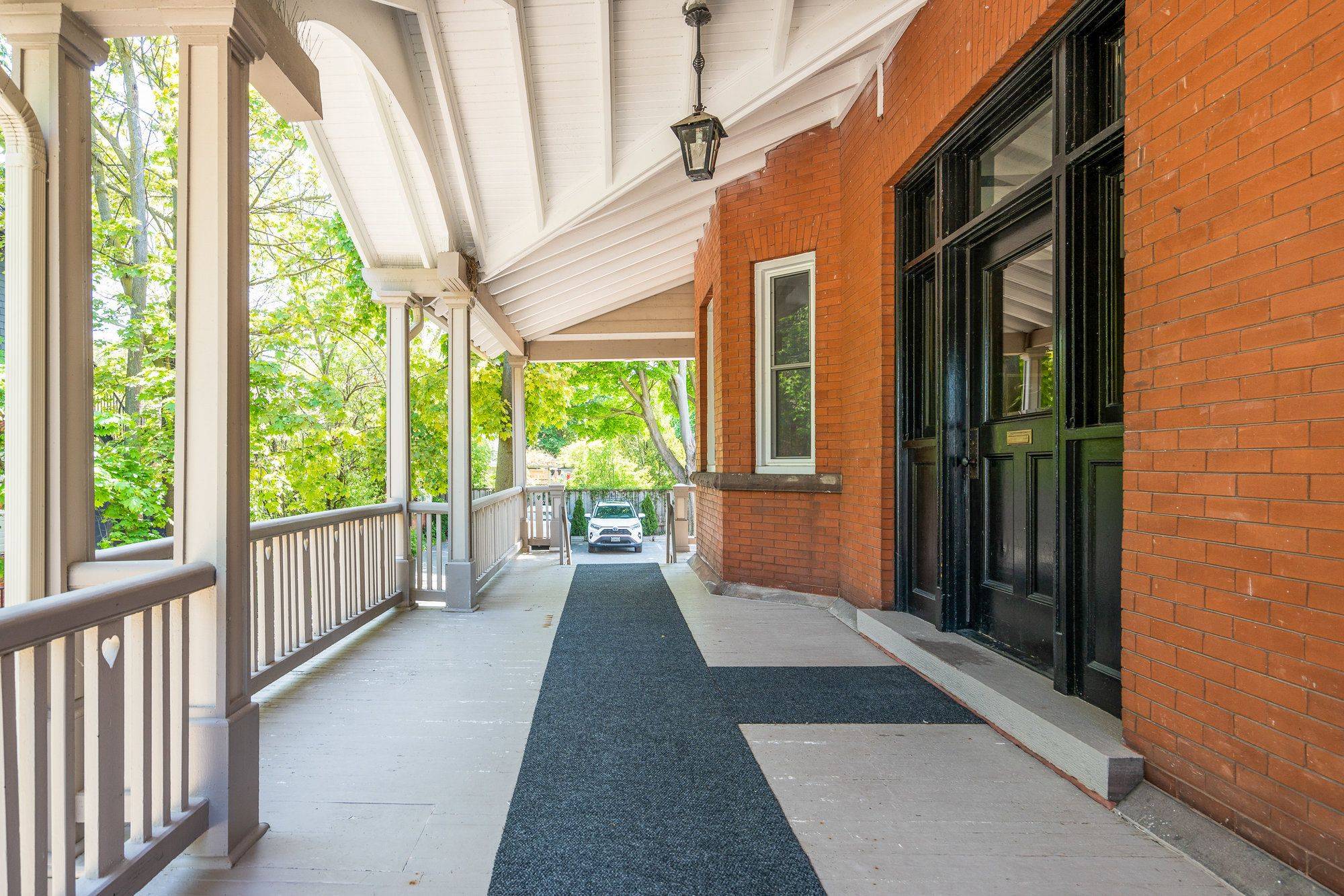 Collingwood, ON L9Y 1K5,72 THIRD ST #2