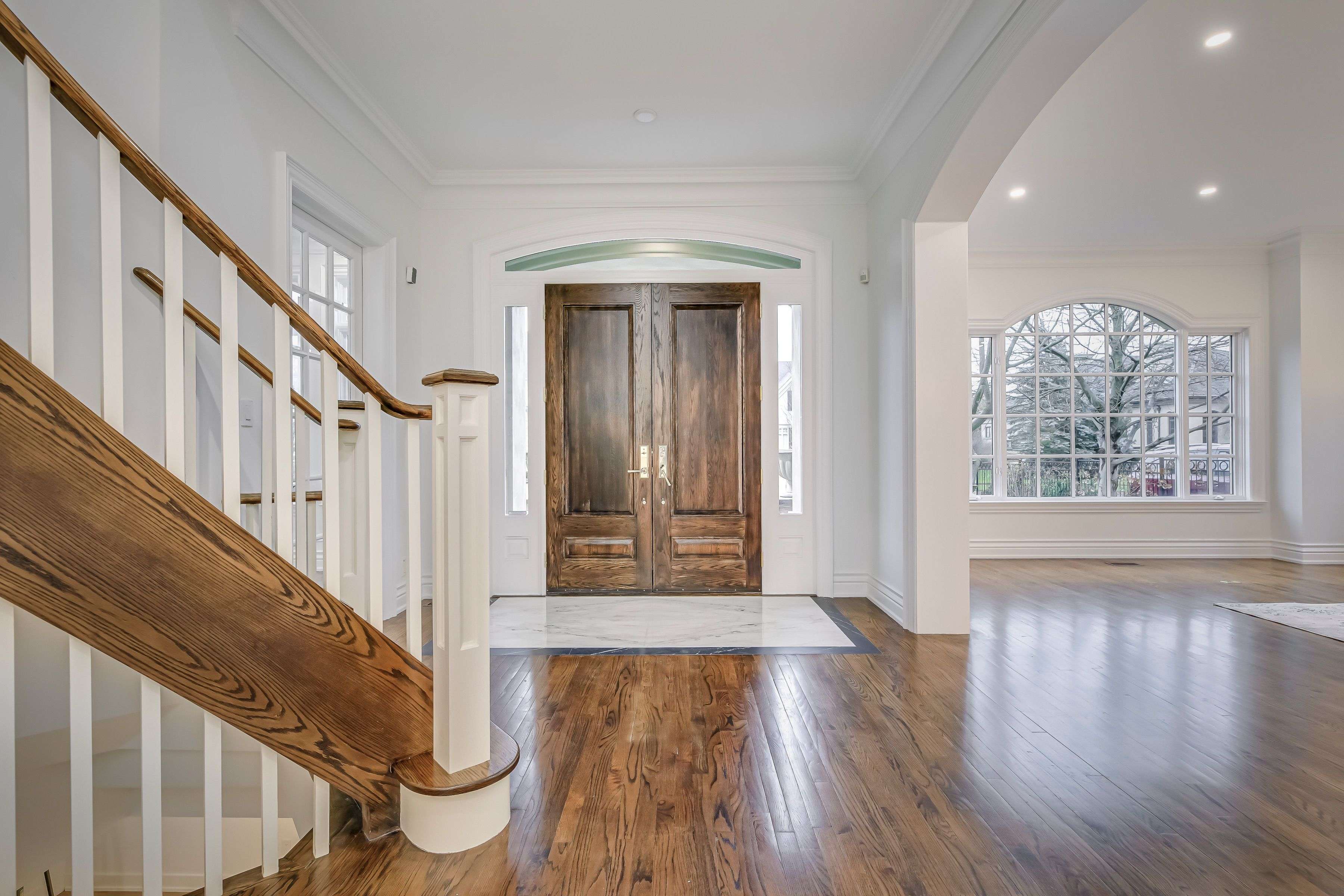 Oakville, ON L6J 7N1,59 Bel Air DR