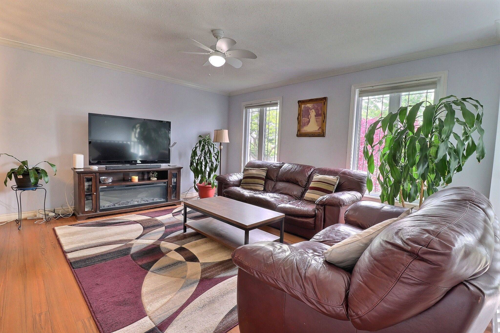London South, ON N5Z 5A3,5 Gerald CRES