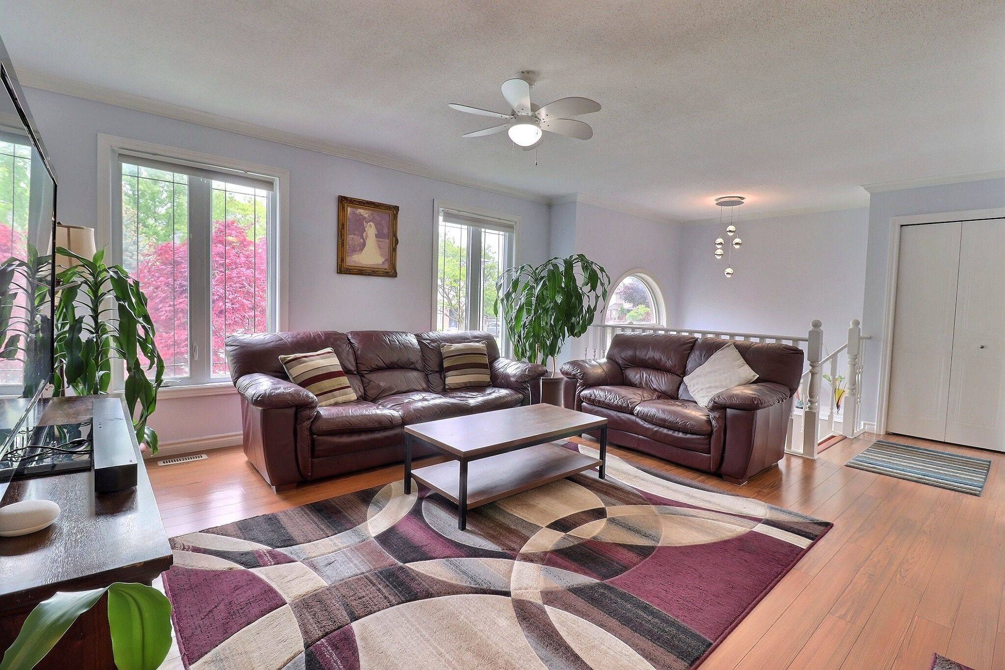 London South, ON N5Z 5A3,5 Gerald CRES