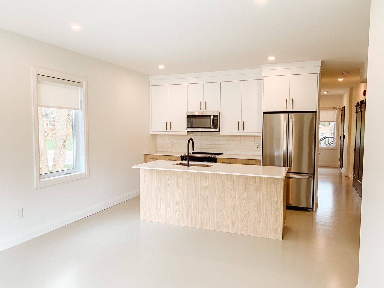 Guelph/eramosa, ON N0B 2K0,150 Alma ST #203