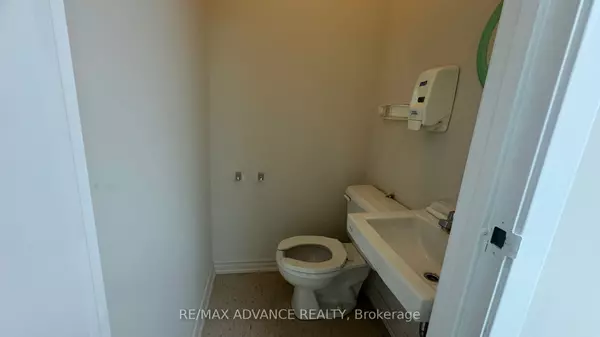 Toronto E07, ON M1S 1T6,4245 Sheppard AVE E #Unit 6