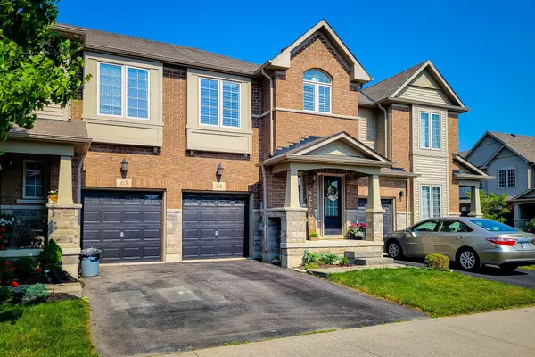 65 Royal Winter DR, Hamilton, ON L0R 1C0