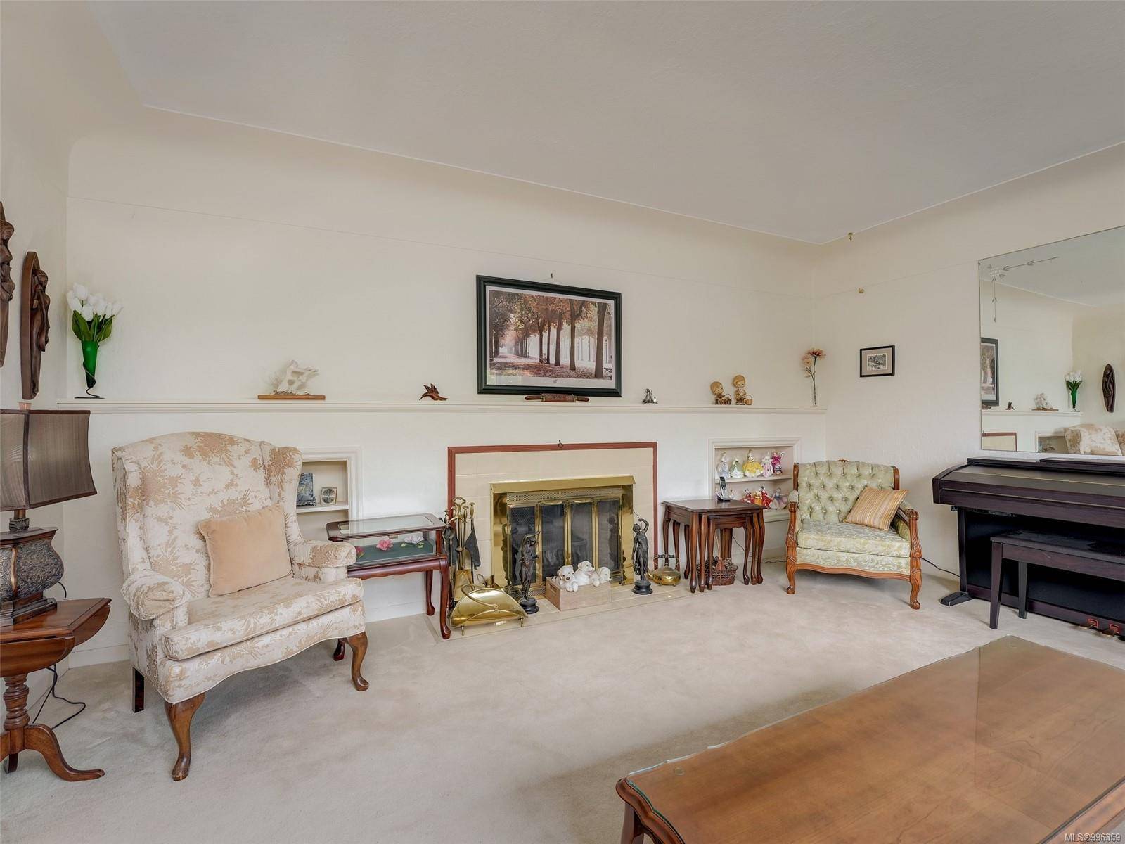 Saanich, BC V8P 3G4,2541 Killarney Pl
