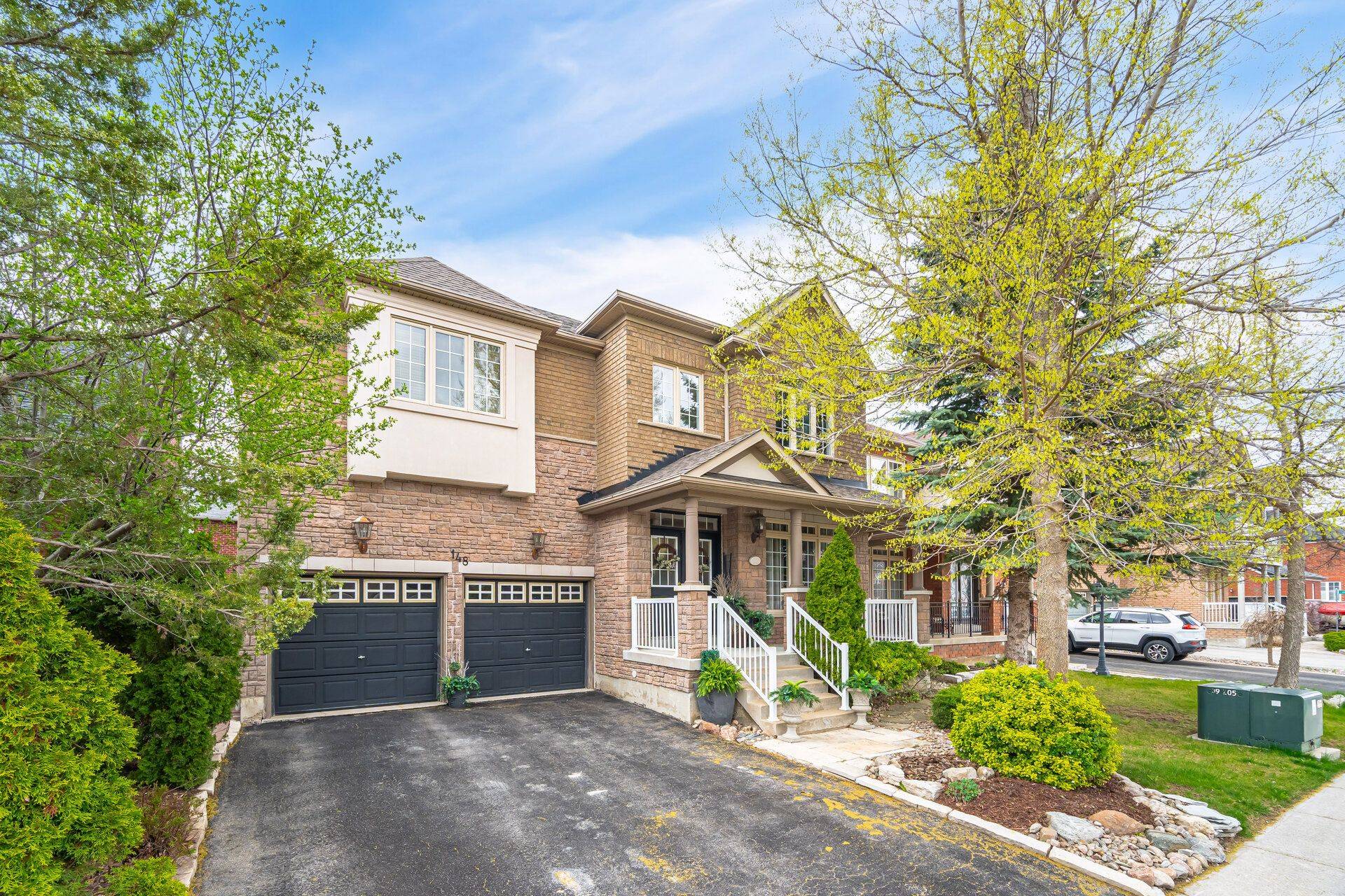 Vaughan, ON L4H 2W4,148 Vellore AVE