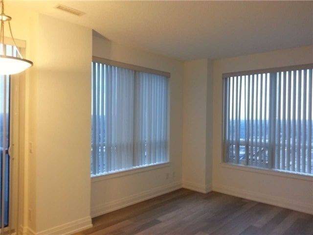 Markham, ON L3T 0C9,7167 Yonge ST #902