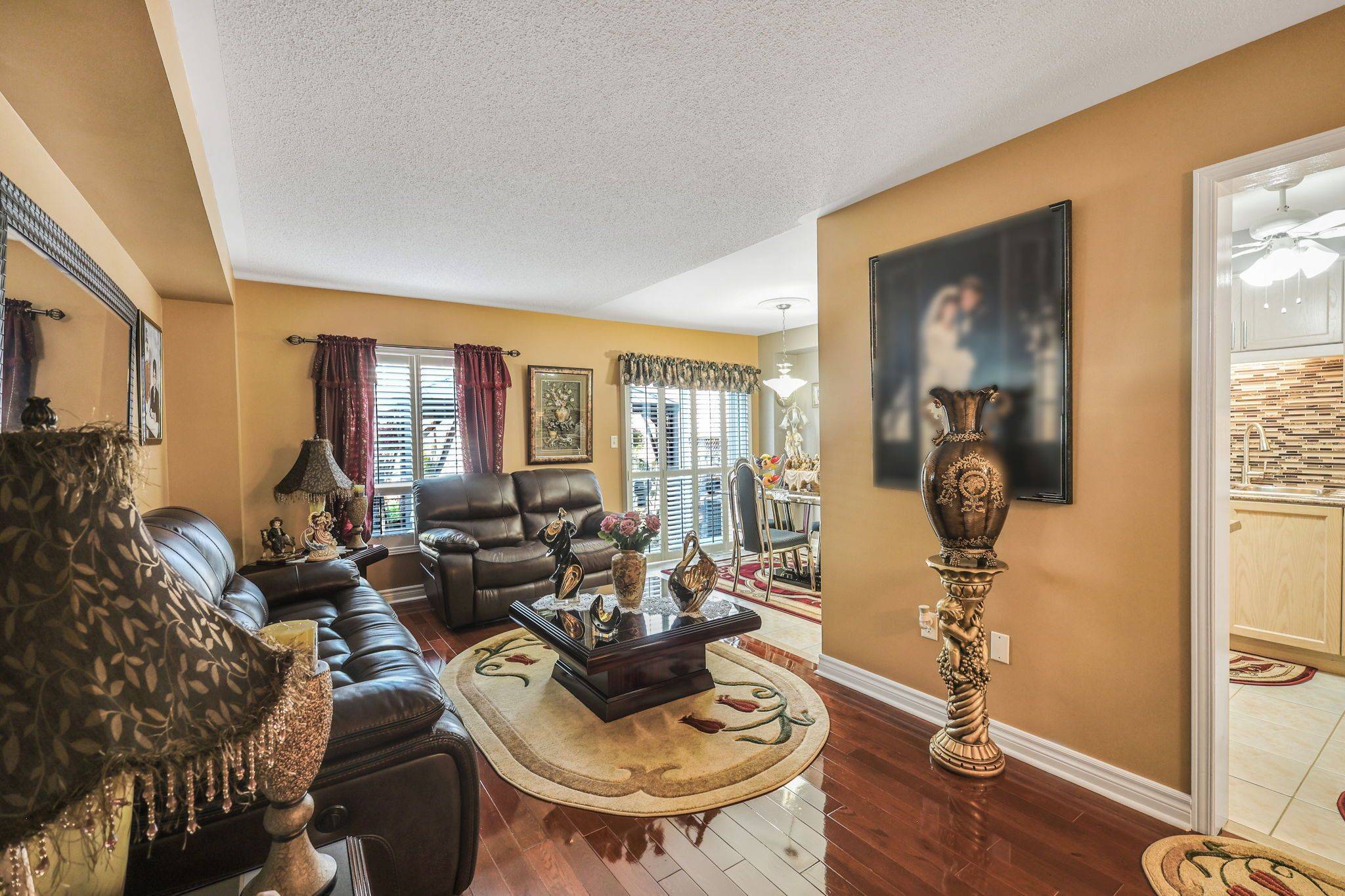 Mississauga, ON L5M 7P7,4891 Marble Arch Mews S