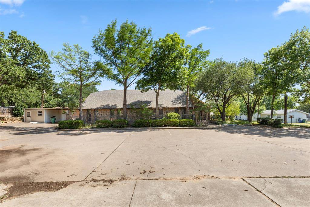 Graham, TX 76450,1317 East