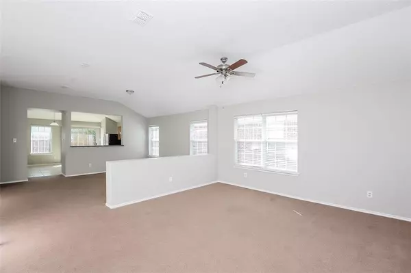 Fort Worth, TX 76133,4853 Madyson Ridge Drive
