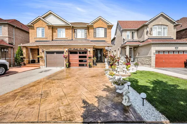 Mississauga, ON L5M 7P7,4891 Marble Arch Mews S