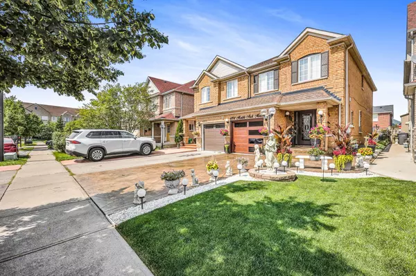 Mississauga, ON L5M 7P7,4891 Marble Arch Mews S