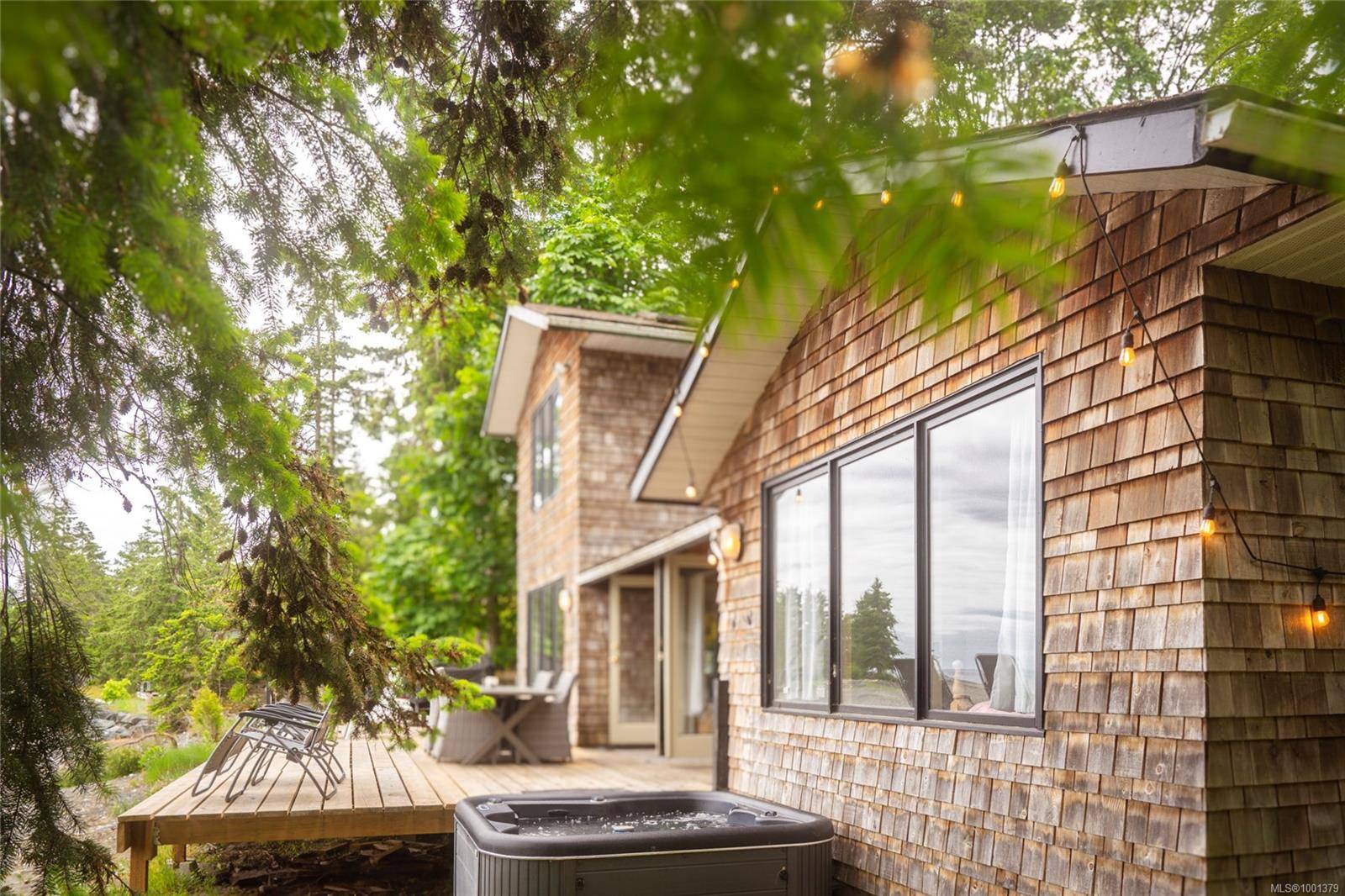 Bowser, BC V0R 1G0,6641 Island Hwy W
