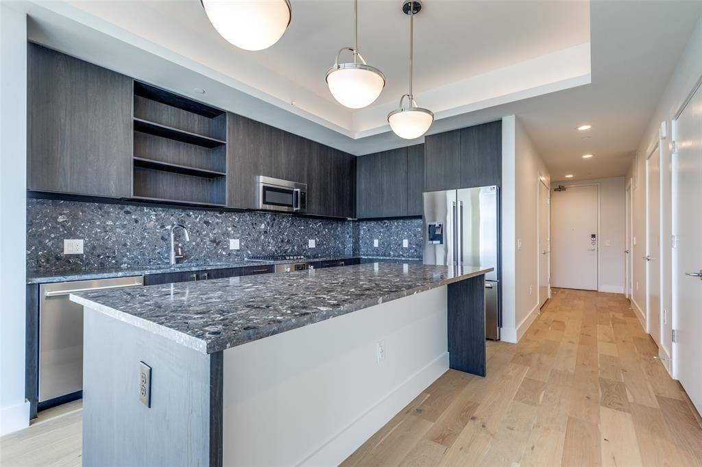 8119 Douglas Avenue #206, Dallas, TX 75225